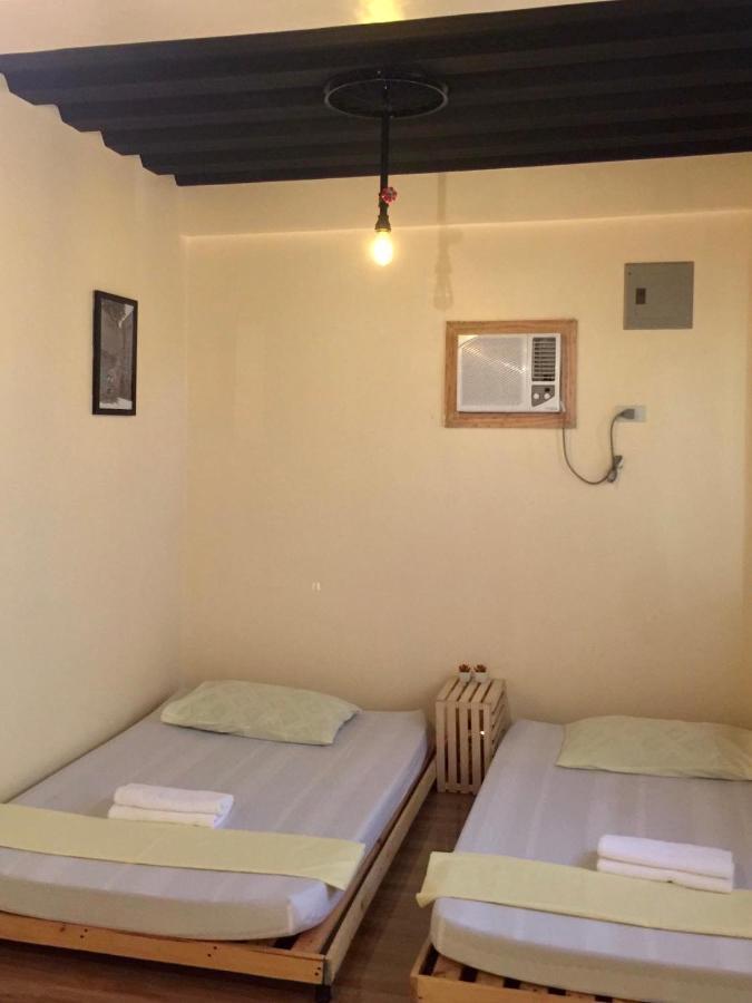 Bangcusay Location One Eighty Bed & Breakfast エクステリア 写真